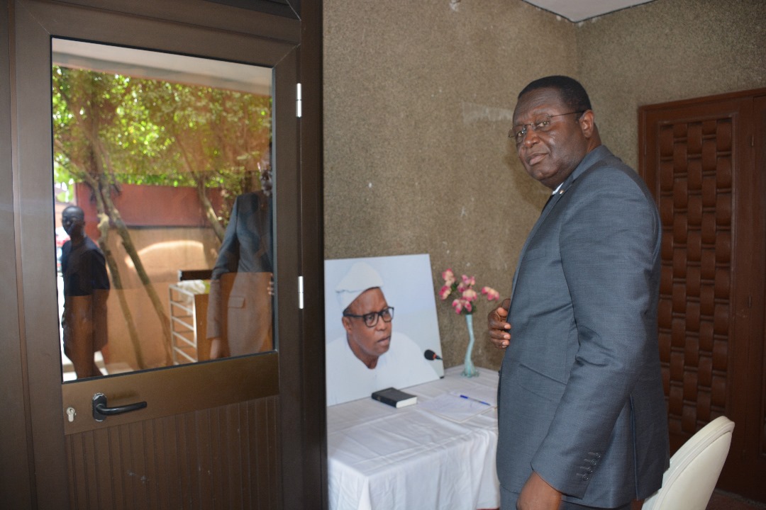 hommage PCES GBIAN2